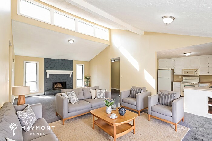 Building Photo - 9440 Hidden Branch Dr