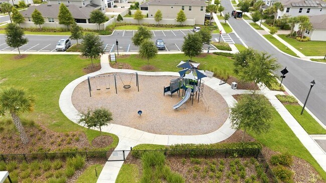 Building Photo - 2587 Everglade Way