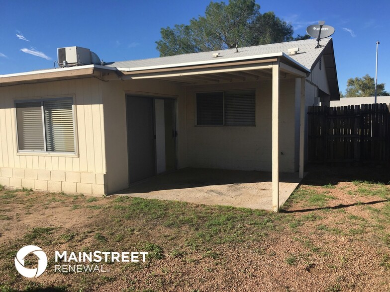 Building Photo - 7719 W Clayton Dr