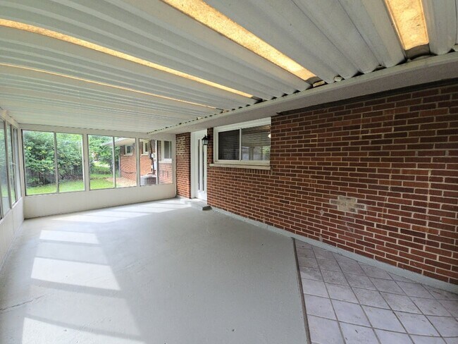 Building Photo - 5612 Harshmanville Rd
