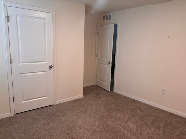 Building Photo - 37493 Sharks Eye Ln