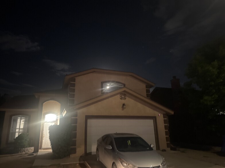 Building Photo - 12848 Tierra Lince Dr