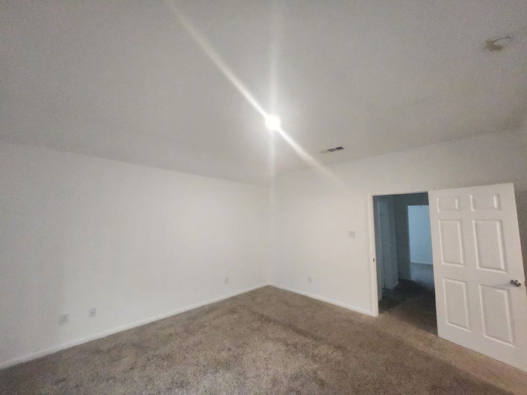 Building Photo - 12717 Yoshino Cherry St