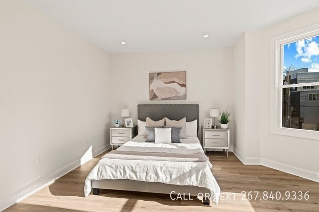 Building Photo - 2921 W Oxford St