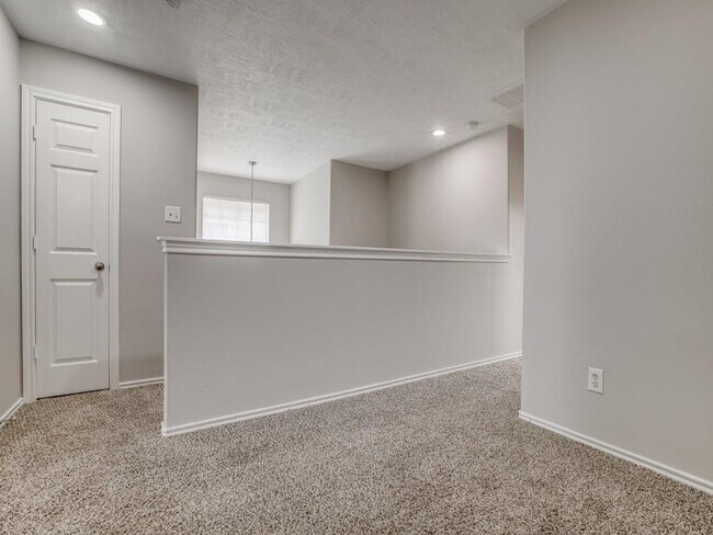 Building Photo - 3243 Atherton Canyon Ln