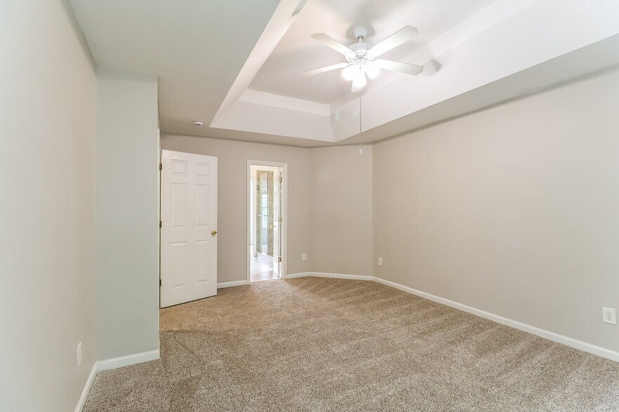 Building Photo - 4625 Canipe Dr