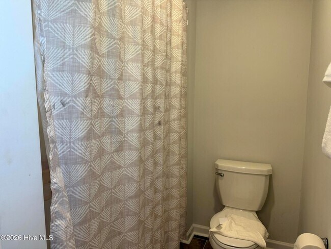 Building Photo - 765 Conductor Ct