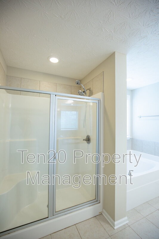 Building Photo - 6061 Townes Way