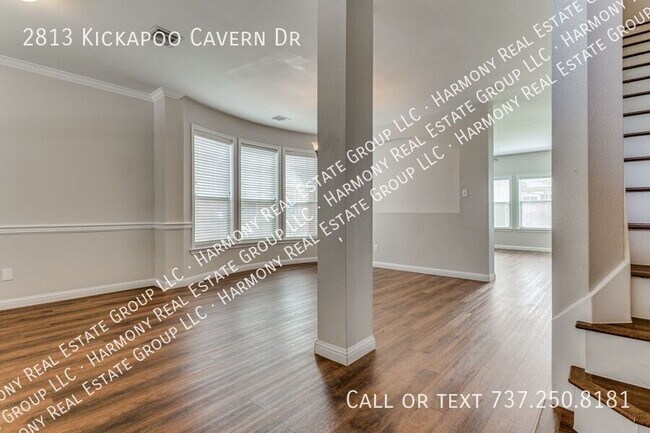 Building Photo - 2813 Kickapoo Cavern Dr