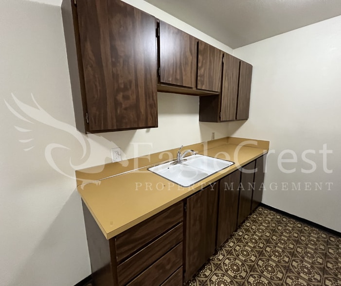 Building Photo - 17/19 S. Roosevelt