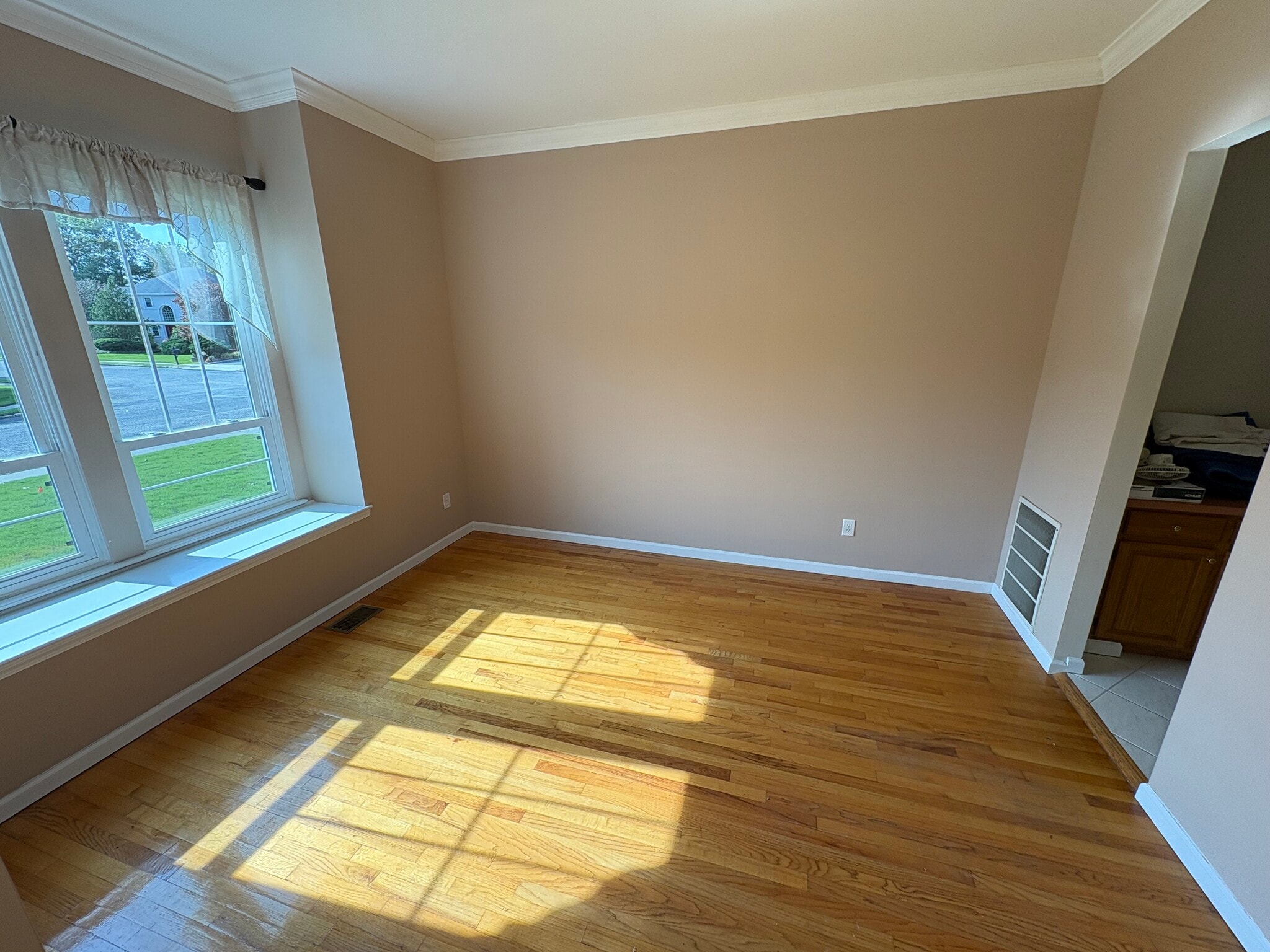 Building Photo - 7 Timber Ridge Dr