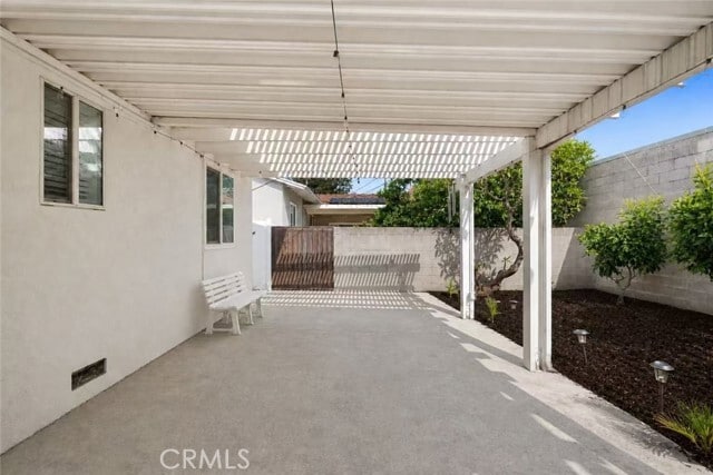 Building Photo - 912 Hl