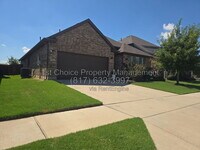 Building Photo - 4916 Monte Verde Dr