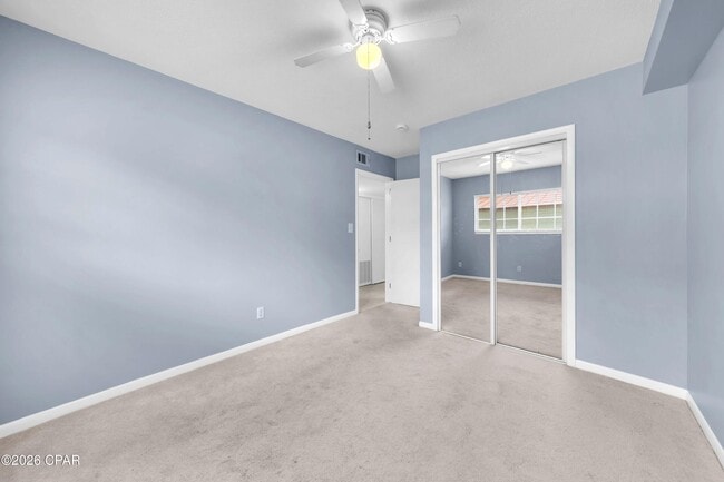 Building Photo - 2100 W Beach Dr