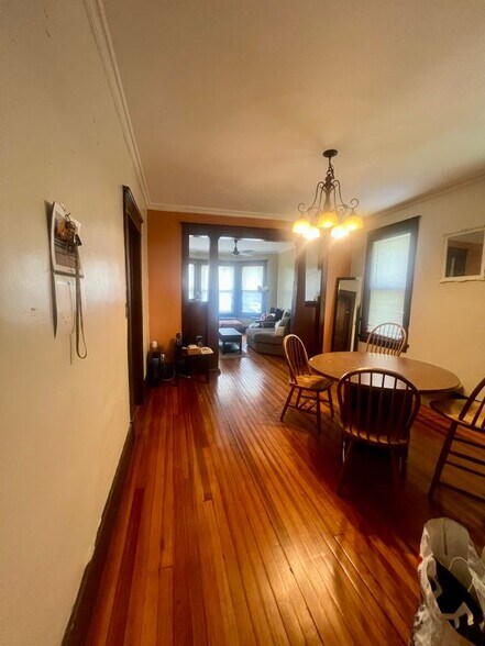Building Photo - 479 West St