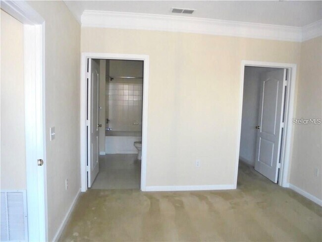 Building Photo - 10446 Villa View Cir