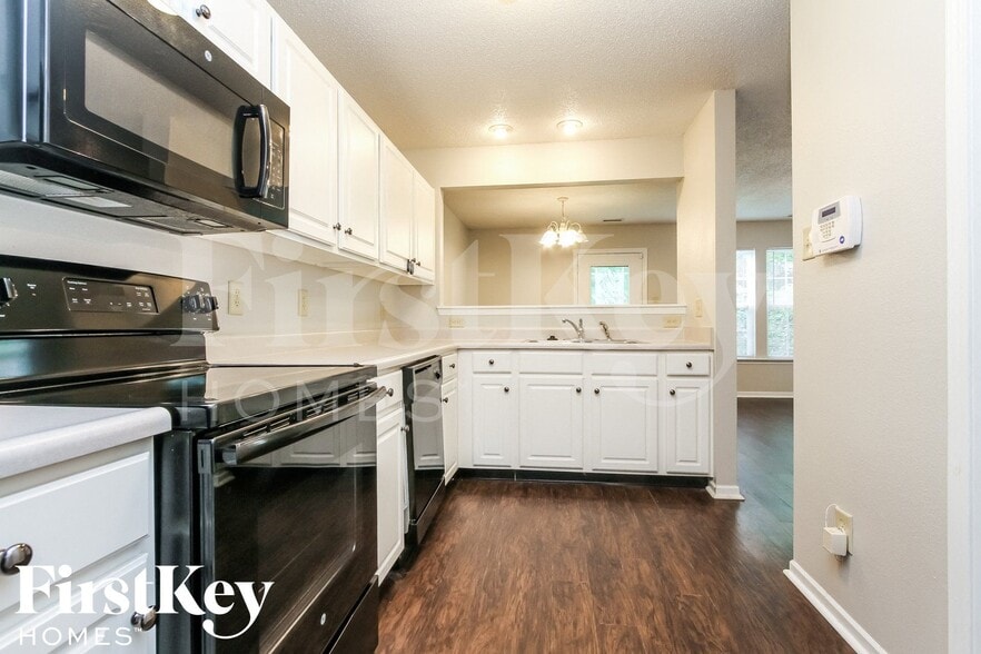 Building Photo - 6518 Redland Way