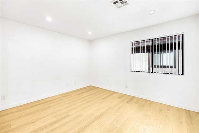 Building Photo - 463 Vine St