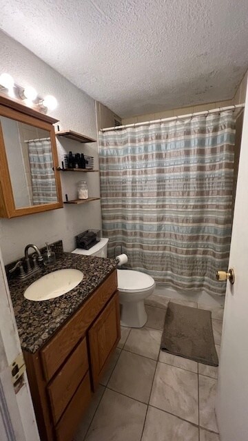 Building Photo - 440 Huntington Ln