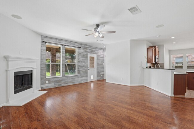 Building Photo - 11126 Celano Dr