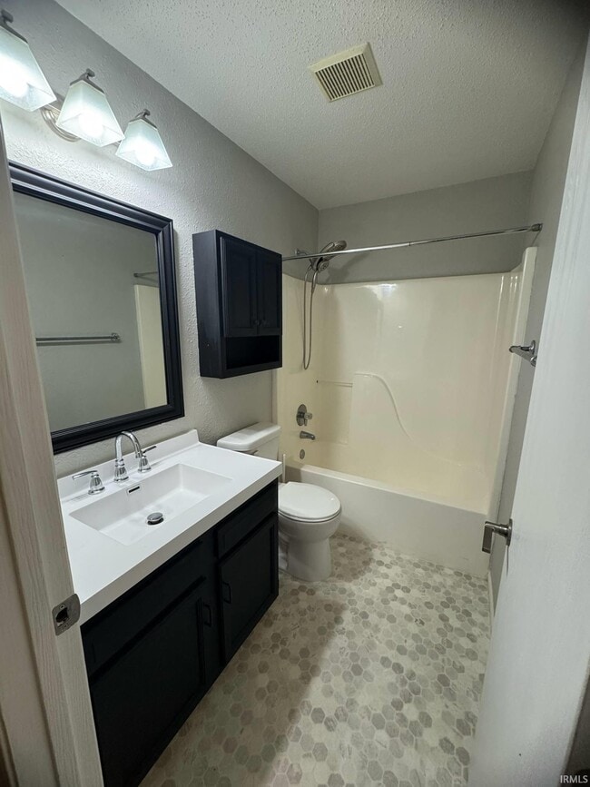 Building Photo - 3878 S Bushmill Dr