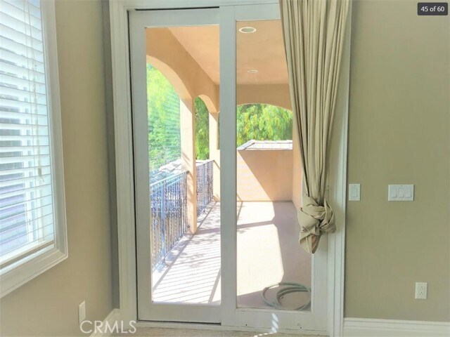 Building Photo - 15991 Oak Tree Crossing