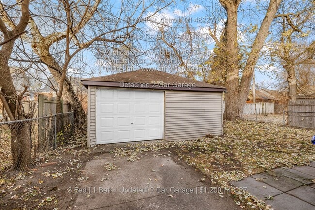 Building Photo - 14859 Hubbell Ave