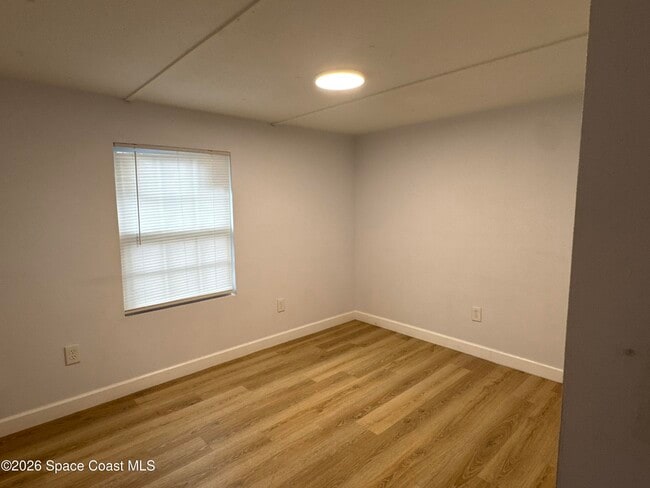 Building Photo - 4760 Lake Ontario Dr