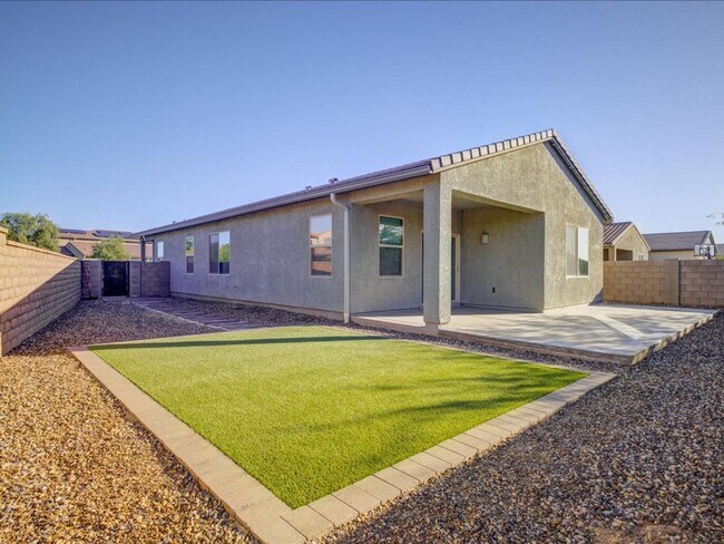 Building Photo - Bright & Spacious 3-Bedroom Home with Open-Concept Living and Community Pool
