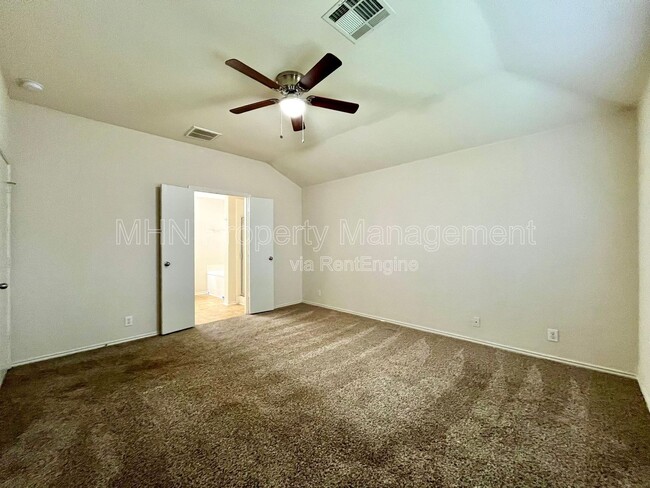 Building Photo - 6637 Charles Field