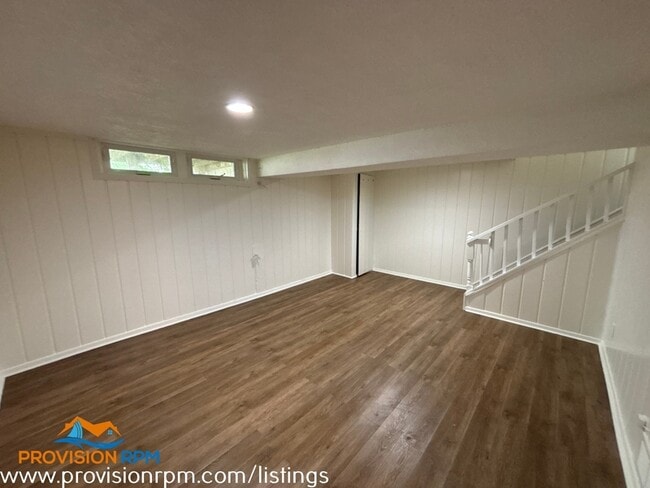 Building Photo - 1609 Riverwood Rd
