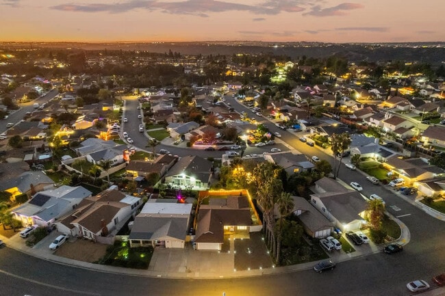 Building Photo - 7630 Andasol St