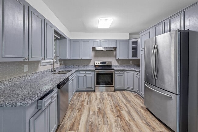 Building Photo - 503 Hickok St