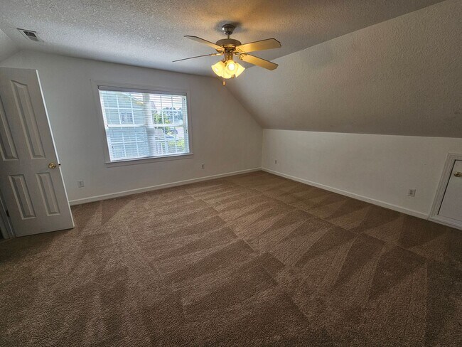 Building Photo - Gorgeous & Spacious 4 Bedroom In Carolina Forest