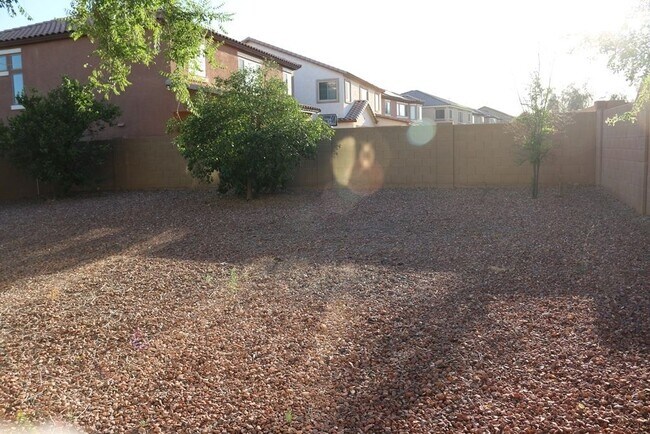 Building Photo - 11292 N 161st Dr