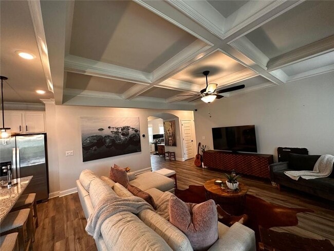 Building Photo - 325 Sterling Creek Wy