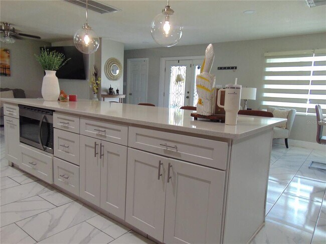 Building Photo - 4706 Tampa Downs Blvd