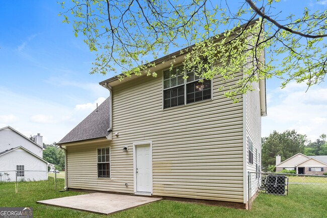 Building Photo - 5485 Denny Dr