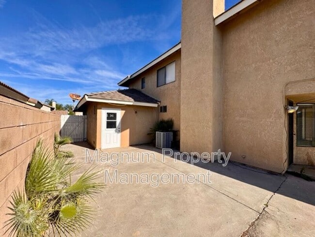 Building Photo - 24473 St Thomas Ave