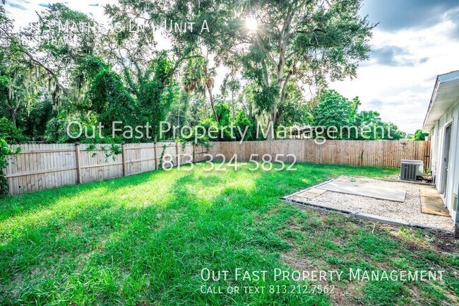 Building Photo - 6913 Mathers Ln