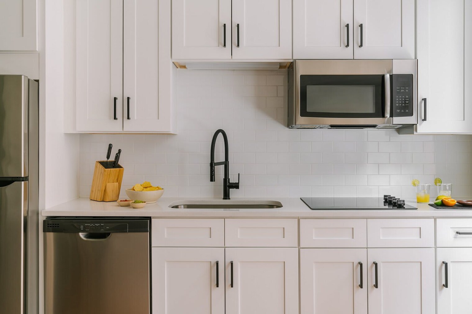 Building Photo - 17 S Wabash Ave