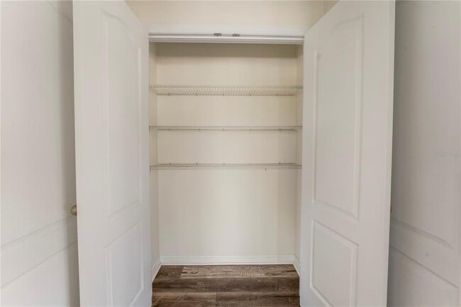 Building Photo - 3441 Seneca Club Loop