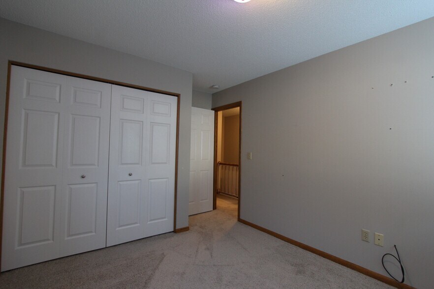 Building Photo - 15858 Griffon Path