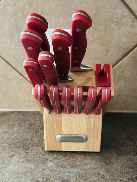 Building Photo - 3640 Sandy Brook Dr