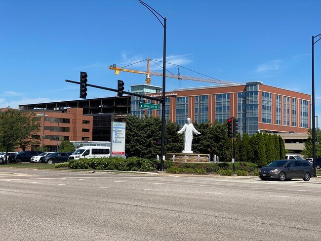 Building Photo - 520 Biesterfield Rd