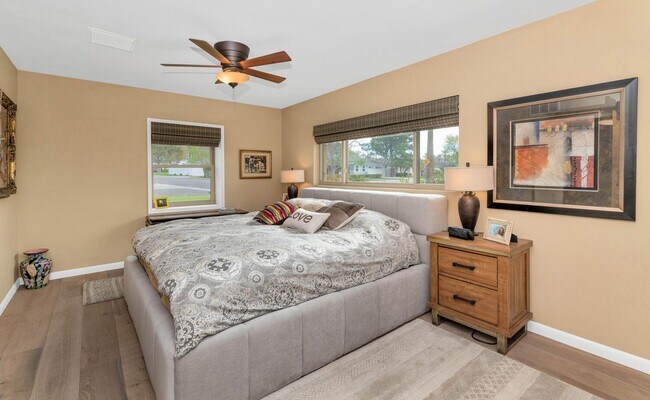 Building Photo - Rates Vary: $4,495 - $9,995