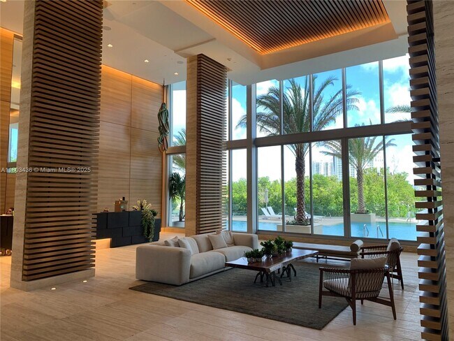 Building Photo - 16385 Biscayne Blvd