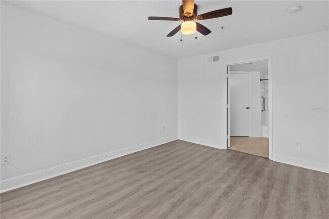 Building Photo - 2214 Grand Cayman Ct