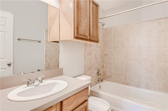 Building Photo - 2511 Cypress Ln