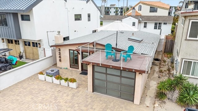 Building Photo - 3248 Ocean Dr